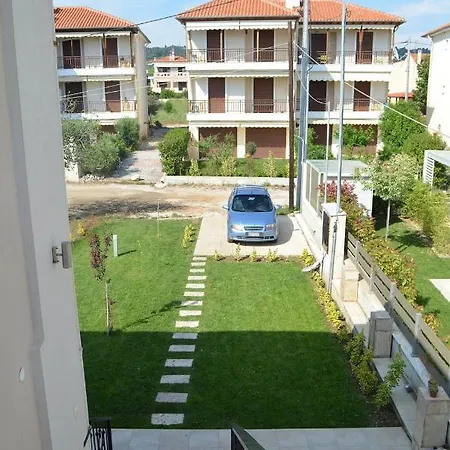 Lemon Front Apartment, Apartament *